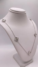 Load image into Gallery viewer, Silver Clover Necklace