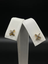 Load image into Gallery viewer, 10 KT Gold Stud Earrings