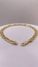 Load image into Gallery viewer, 5.8mm Mariner Link Bracelet In 10 KT Yellow Gold