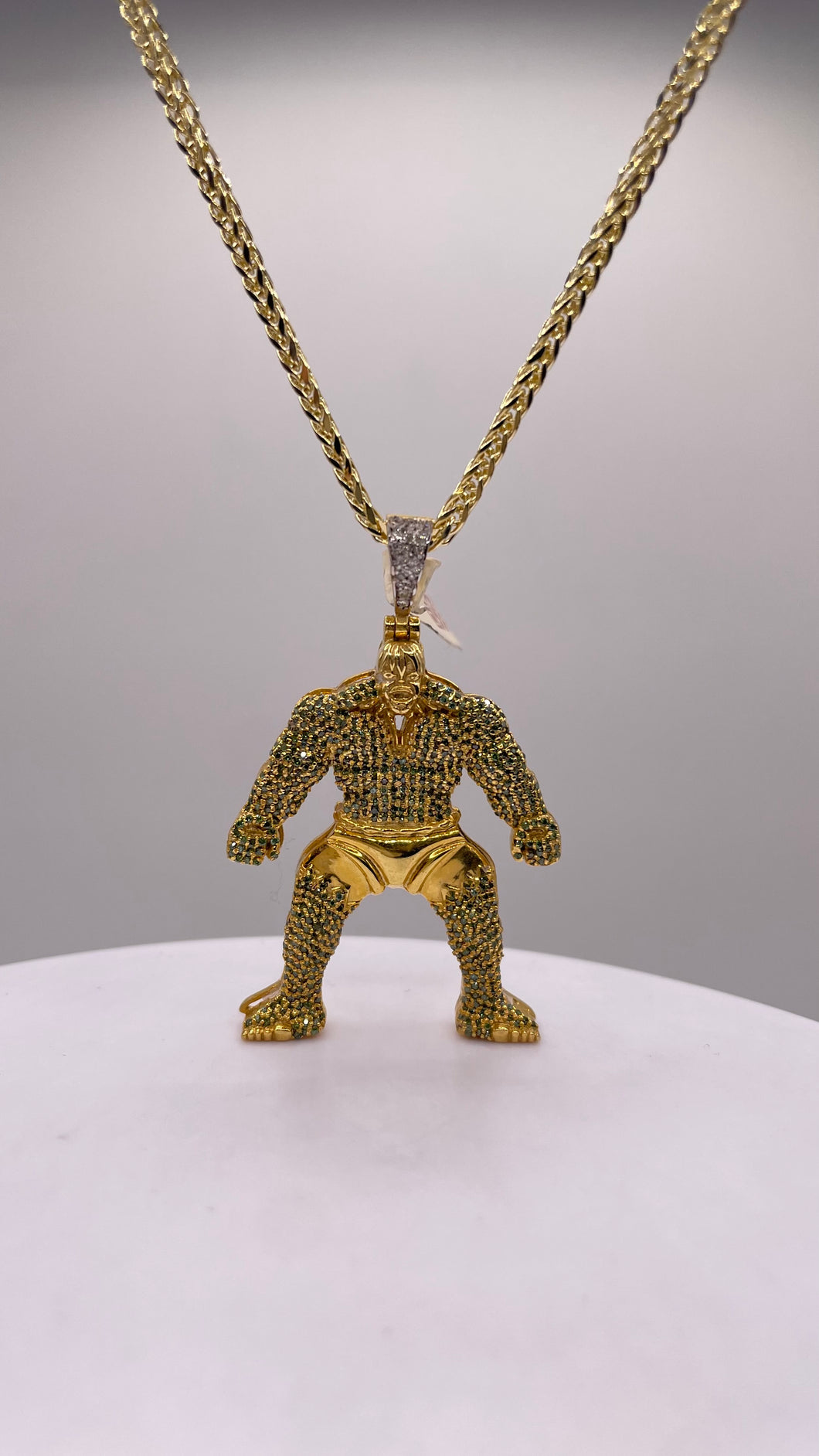 1.04 CT. Natural Diamond Hulk Pendent & Franco Chain Combo In 10 KT Yellow Gold