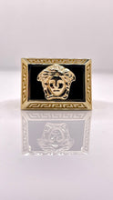 Load image into Gallery viewer, 14 KT Medusa Style Men’s Ring With Onyx
