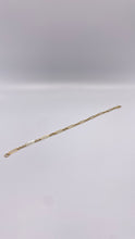 Load image into Gallery viewer, 10 KT Yellow Gold Beautiful Women’s Dainty Bracelet