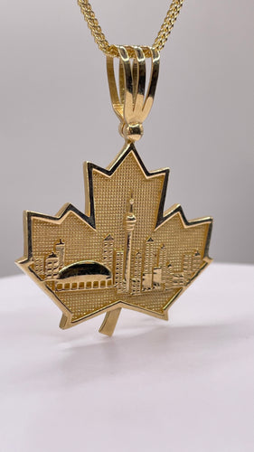 Toronto Maple Leaf Skyline Pendant In 10 KT Yellow Gold