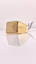Load image into Gallery viewer, 0.61 CT. Natural Diamond Men’s Ring In 10 KT Yellow Gold