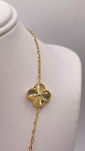 Load image into Gallery viewer, 5 Clover Necklace In 18 KT Yellow Gold