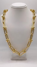 Load image into Gallery viewer, 13mm Link Chain In 14 KT Yellow Gold