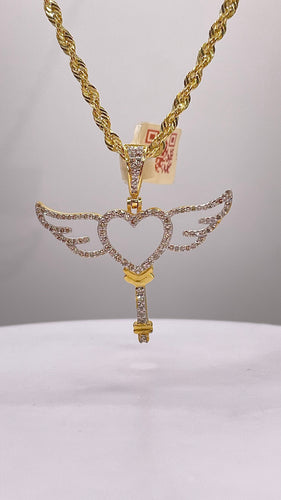 0.46 CT. Natural Diamond Angel Heart Key Pendant In 10 KT Yellow Gold