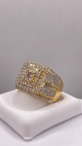 1.84 CT. Natural Diamond Men’s Ring In 10 KT Yellow Gold