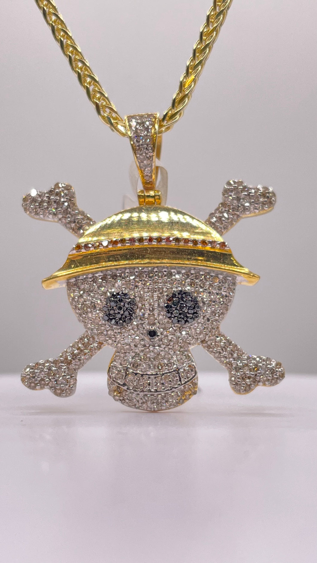 1.28 CT. Natural Diamond Skull Pendant In 10 KT Yellow Gold