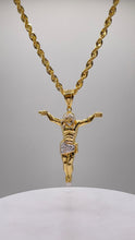 Load image into Gallery viewer, 10 KT Jesus Pendent &amp; Rope Chain Combo