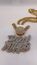 Load image into Gallery viewer, Approx 10 CT. Natural Flawless VVS Diamond Don Mills Pendent In 24 KT Solid Yellow Gold