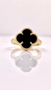 10 KT Yellow Gold Onyx Clover Ring