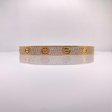 Load image into Gallery viewer, 3.16 CT. VVS/VS Natural Diamond Love Bangle In 10 KT Yellow Gold