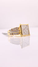 Load image into Gallery viewer, 0.61 CT. Natural Diamond Women’s Ring In 10 KT Yellow Gold