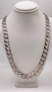 10mm Diamond-Cut Link Chain In 10 KT White Gold