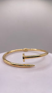 14 KT Yellow Gold Nail Style Bangle