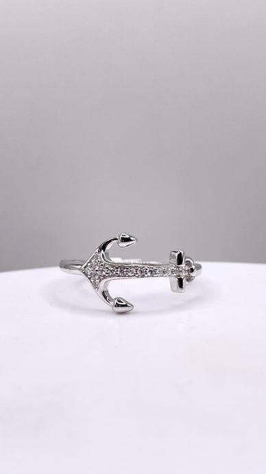 Women’s Anchor Ring In Silver With CZ