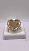 Load image into Gallery viewer, 0.80 CT. VS-VVS Natural Diamond Heart Ring In 10 KT Yellow Gold